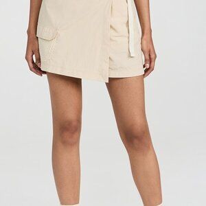 Outdoor Voices RecNylon 3" Skort - Calcite color - Size Medium - NWT